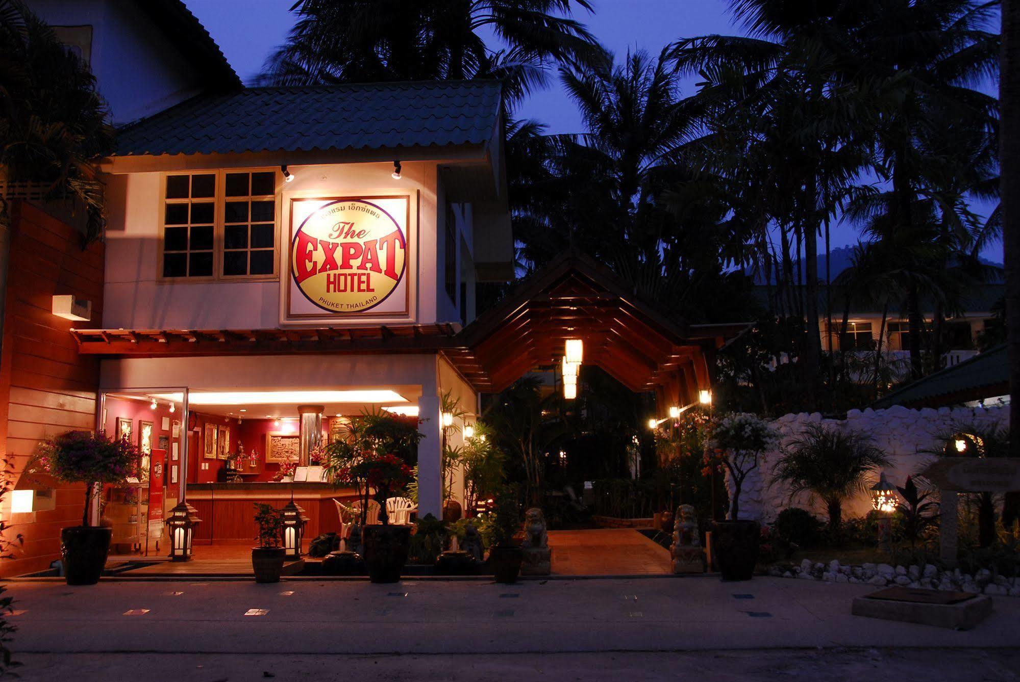 The Expat Hotel Patong Екстериор снимка